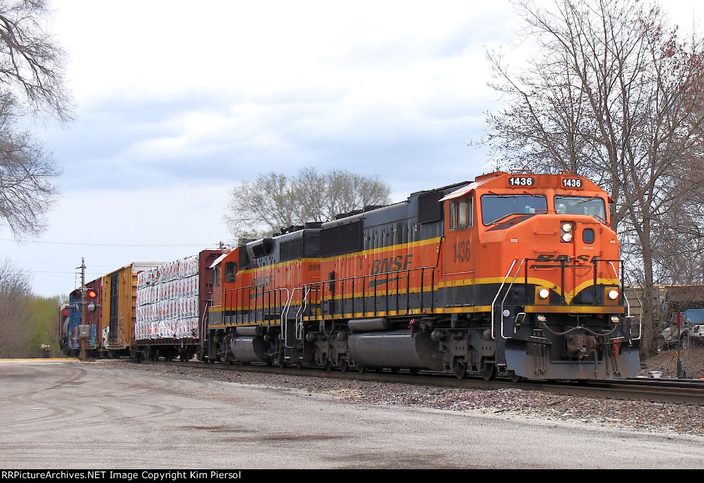 BNSF 1436